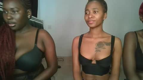 hottie_mistie online show from 04.27.26