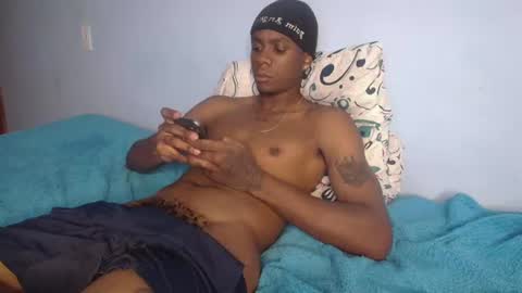 independent Model online show from 08.01.26