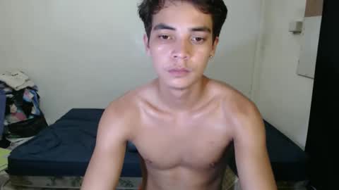 hottiespydie online show from 12.03.25