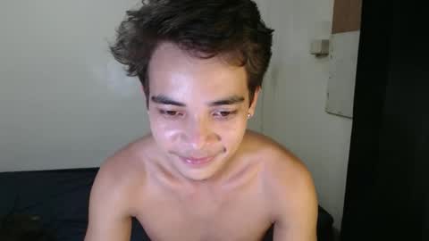 hottiespydie online show from 12.05.25