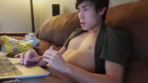 Snapshot of hottiewithabody101 chatting on 09.15.25 hottiewithabody101 online show from 09.15.25