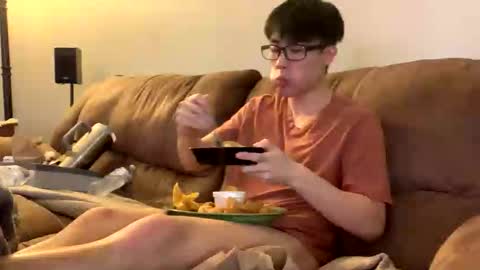 Snapshot of hottiewithabody101 chatting on 10.18.25 hottiewithabody101 online show from 10.18.25