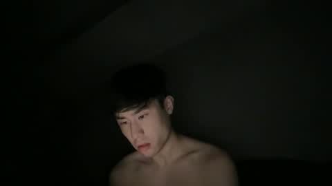 Snapshot of hottiewithabody101 chatting on 10.19.25 hottiewithabody101 online show from 10.19.25