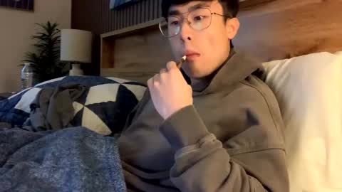 Snapshot of hottiewithabody101 chatting on 10.22.25 hottiewithabody101 online show from 10.22.25