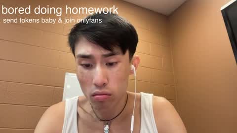 hottiewithabody101 online show from 06.30.26