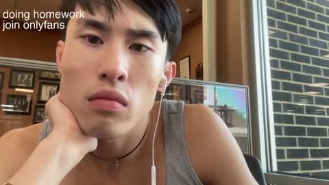 hottiewithabody101 online show from 07.06.26