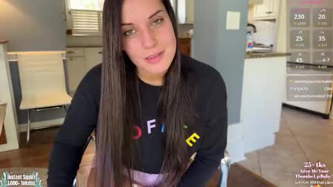 Snapshot of hottmay chatting on 11.04.25 --- Dana May online show from 11.04.25