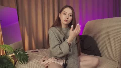 Snapshot of hottpeachh chatting on 10.08.25 hottpeachh online show from 10.08.25