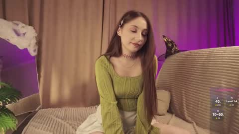 Snapshot of hottpeachh chatting on 10.23.25 hottpeachh online show from 10.23.25