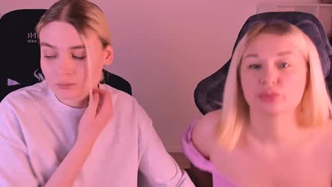 Nessie and Jessie online show from 12.31.24