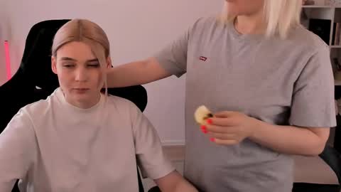 Nessie and Jessie online show from 03.10.25