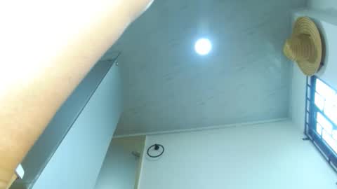 Snapshot of hottymilf69xxx chatting on 11.01.25 Mary online show from 11.01.25