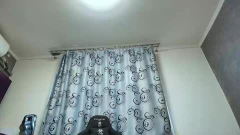 Snapshot of hotvany chatting on 10.26.25 Goddess of Luv online show from 10.26.25