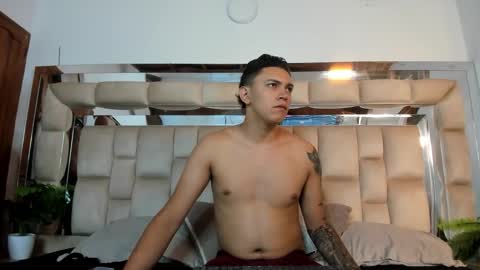   online show from 11.06.25