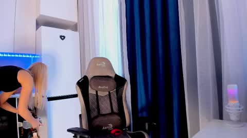 Susan online show from 02.11.25