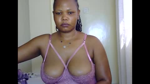 hotysquiter433224 online show from 02.07.26