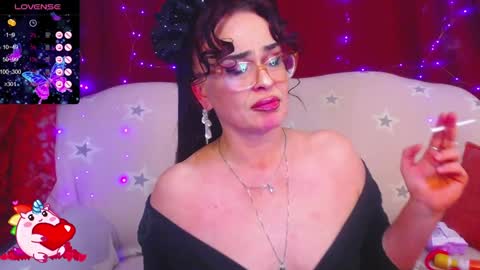 Snapshot of hotzlata chatting on 01.14.25 Hotzlata online show from 01.14.25