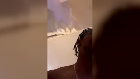 Snapshot of houndtown chatting on 03.31.26 houndtown online show from 03.31.26