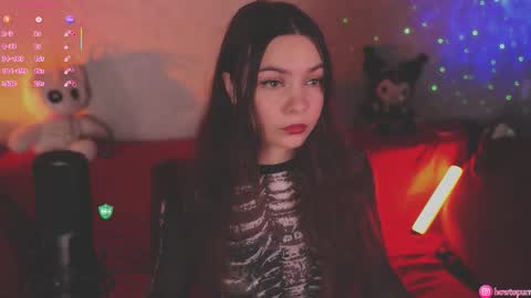 Mia online show from 11.03.25