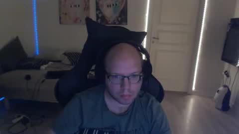 Christian online show from 11.11.25