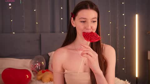 Diane online show from 02.14.26