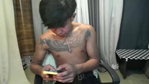 hugecockchristian online show from 12.01.25