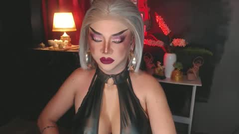 Christine online show from 07.04.26