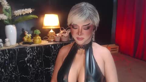 Christine online show from 07.10.26