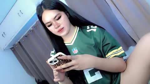 Yhanie online show from 10.23.25