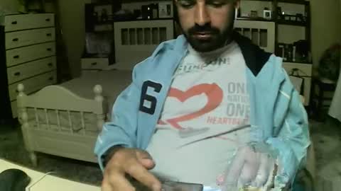 Snapshot of hugeveiny chatting on 11.05.25 hugeveiny online show from 11.05.25