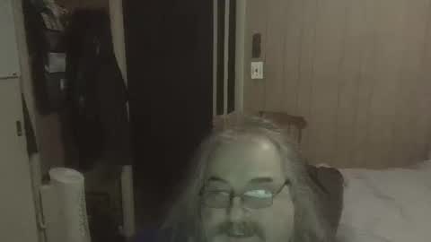 Snapshot of huggybear566 chatting on 02.09.26 lonely huggy bear online show from 02.09.26