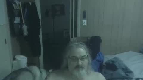 Snapshot of huggybear566 chatting on 02.20.26 lonely huggy bear online show from 02.20.26