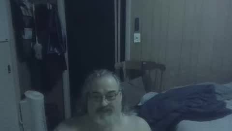 Snapshot of huggybear566 chatting on 02.22.26 lonely huggy bear online show from 02.22.26