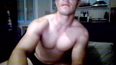 Snapshot of hughjaegg chatting on 06.30.26 hughjaegg online show from 06.30.26