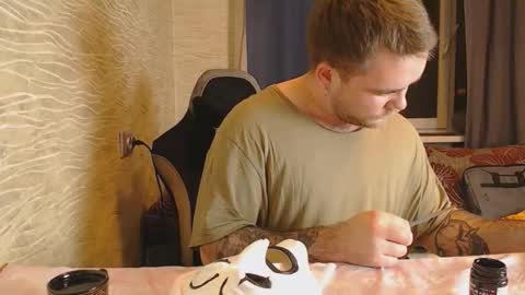 Hugo online show from 10.22.25