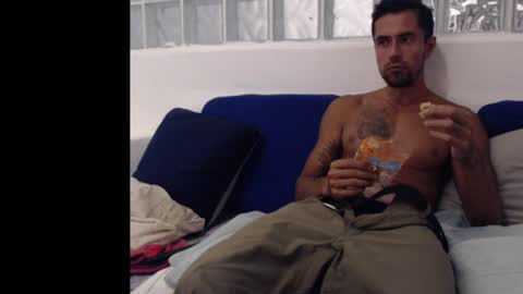 Colombian Milkman online show from 02.02.25