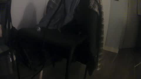 Snapshot of huguit026 chatting on 02.19.25 huguit026 online show from 02.19.25