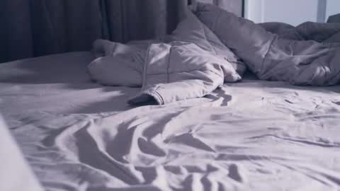 Snapshot of hugyhuge chatting on 01.14.26 hugyhuge online show from 01.14.26