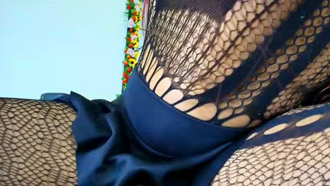 Snapshot of huila97 chatting on 05.26.26 elecktra12 online show from 05.26.26