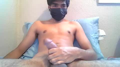 Snapshot of hulkyking1812000 chatting on 02.24.25 hulkyking1812000 online show from 02.24.25