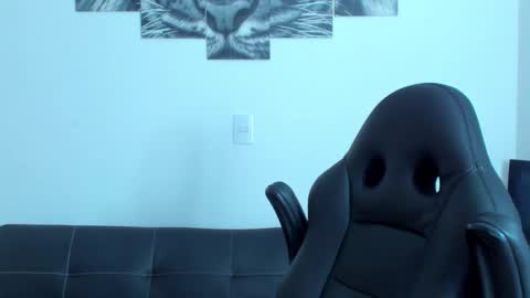 Eli online show from 02.26.25