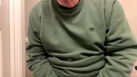 Snapshot of humbleheidi chatting on 12.30.24 Heidi online show from 12.30.24