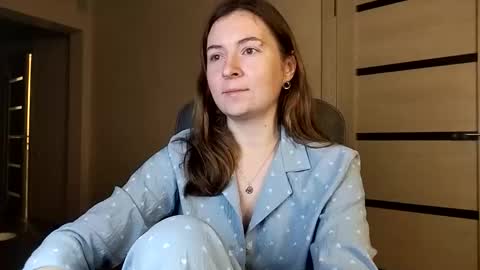 HumpyGrey online show from 10.29.25