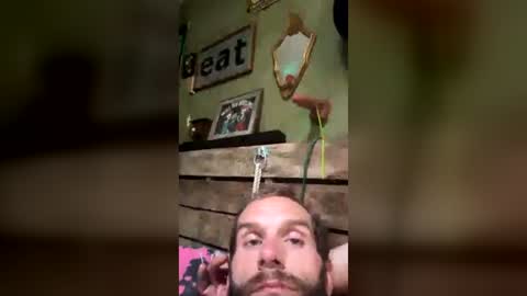 Snapshot of hung_hard_spun chatting on 06.12.26 hung_hard_spun online show from 06.12.26