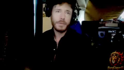 Snapshot of hungginger4u chatting on 05.04.26 HungGinger4U online show from 05.04.26