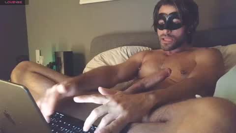 Snapshot of hunghunknerd chatting on 06.18.26 hunghunknerd online show from 06.18.26