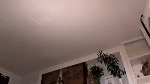 hungitalian40 online show from 10.28.25