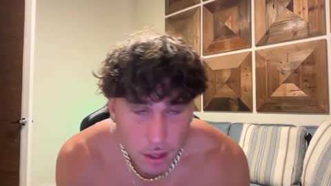 hungkingg22 online show from 10.04.25