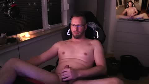 hungry_26 online show from 02.19.25