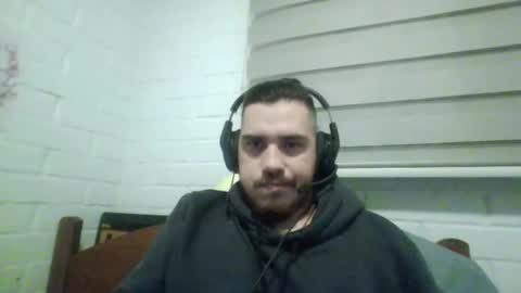 Snapshot of hungweeb chatting on 10.25.25 Rod online show from 10.25.25